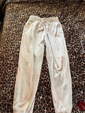 H&M Light Beige Elastic Waist Jogger and Sweatpants
